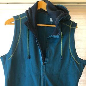 Title Nine, teal-ish sporty vest with hood and pockets, XL